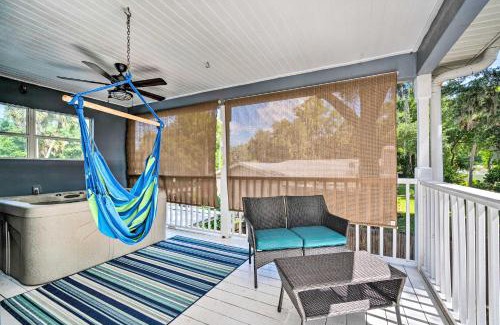 Crystal River Casa | Hot Tub and Game Room Crystal River Retreat!