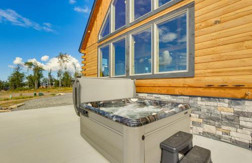 McHenry Casa | Hot Tub and Game Room Mtn Cabin in Deep Creek Lake