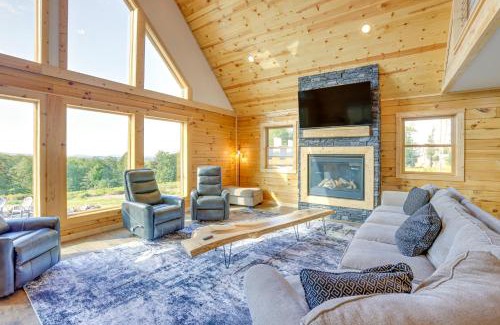 McHenry Casa | Hot Tub and Game Room Mtn Cabin in Deep Creek Lake