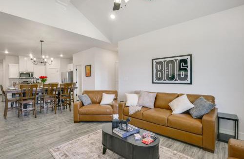 Lubbock Casa | Hot Tub and Game Room Raider Resort in Lubbock