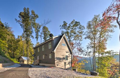 Marion Casa | Hot Tub and Mountain Views Secluded Marion Escape!
