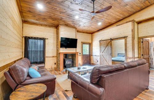 Unaka Casa | Hot Tub and Mtn Views Pet-Friendly Englewood Cabin