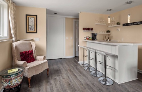 Stowe Casa | Large Hot Tub, Stunning Views. King and Queen Beds