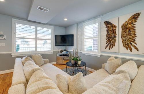 Washington Casa | Hot Tub and Rooftop Game Room Unique Home in DC