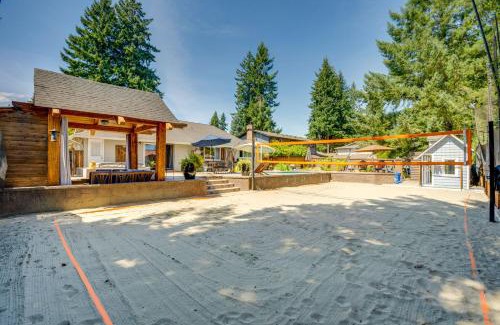 University Place Casa | Hot Tub and Sauna Home 8 Mi to Downtown Tacoma!