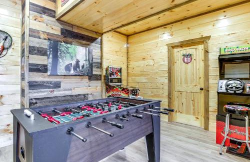 Sevierville Casa | Hot Tub and Spectacular Views Sevierville Cabin
