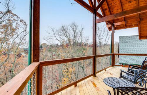 Sevierville Casa | Hot Tub and Spectacular Views Sevierville Cabin