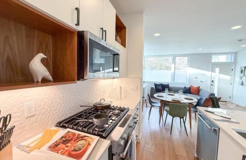 North Beacon Hill Apartamento | Hot Tub - Best Views - Near Stadiums!