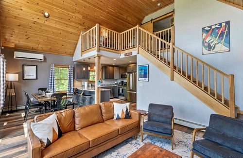 Bryant Pond Casa | Hot Tub | Breathtaking Views and Dog Friendly
