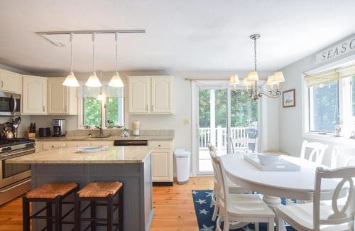 Eastham Casa | Hot Tub Central A C Dog Friendly