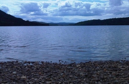 Bonne Bay Pond Casa | !!Hot Tub!! - Edge of Gros Morne Park - Explorers, family & Snowmobilers home