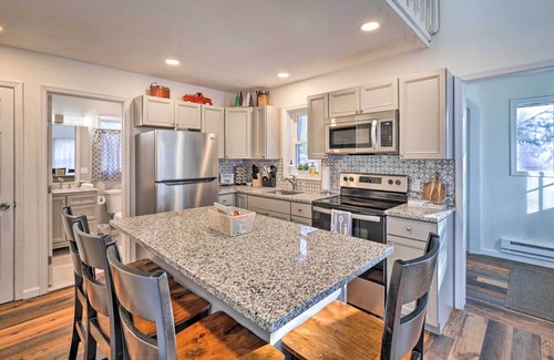 Tobyhanna Cabaña | Hot Tub, Fire Pit & Game Room: Tobyhanna Home!