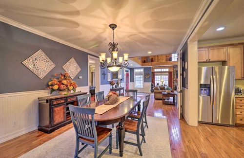 Vilas Cabina | Hot Tub & Game Room: 'A Mountain Dream' in Vilas