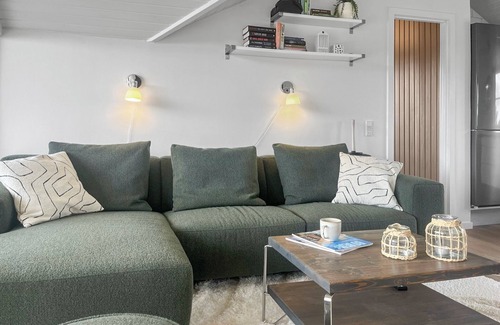 Lonstrup Cabaña | Hot tub | Hygge | Nature Site | Renovated | 300 m from the beach | Near resort