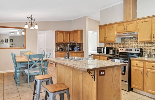 Leitchfield Cabaña | River's Edge - Let us help you escape this summer!