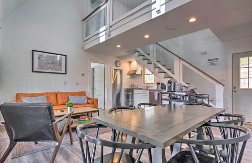 Marion Casa | Hot Tub & Mountain Views: Secluded Marion Escape!