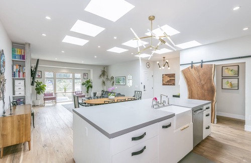 Outer Sunset Casa | ♥ Grande SF Gem 5 BR 4 Ba Terrenos exteriores + Convenciones ♥