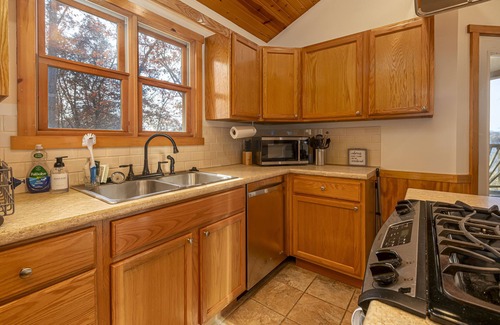 Carbondale Casa | Hot Tub Overlooking Sunset Ridge | Sleeps 6