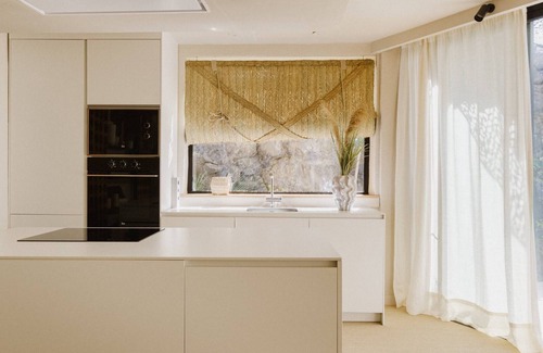 San Miguel de Abona Apartamento | Jacuzzi, mar, wifi pro, jardín, barbacoa gas, 11