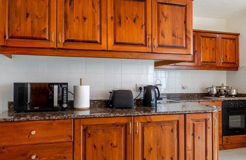 San Lawrenz Apartamento | Hot Tub & Sea Views @ 3BR Apt w/Incredible Terrace