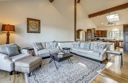 Cullowhee Casa | Hot Tub & Water Views: Lake Glenville Home!