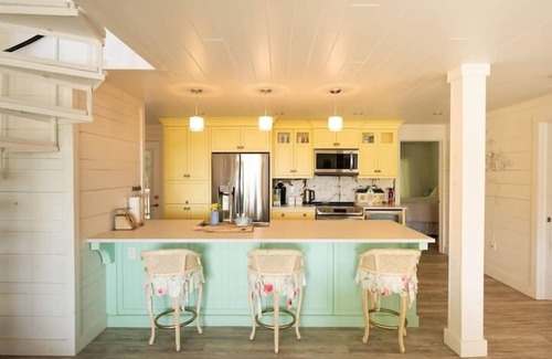 South Bruce Peninsula Casa | Hot Tub Waterfront Cottage - Near Sauble beach