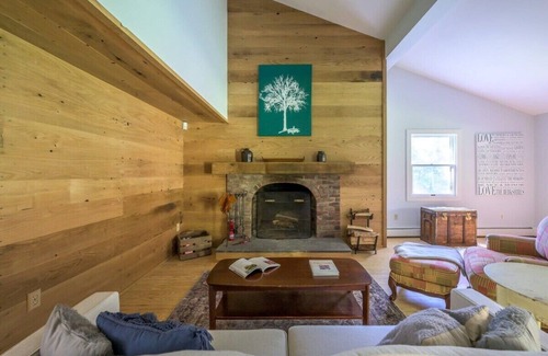 Southfield Casa | Hotchkiss Hollow: Classic Country Charm