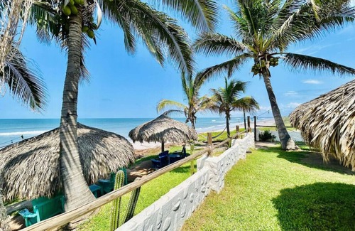 Elota Condominio | hotel boutique a pie de playa by Partnerhost