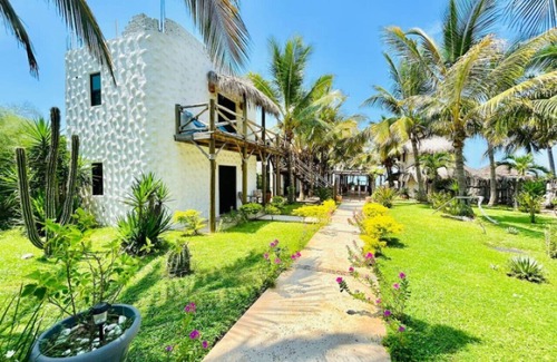 Elota Condominio | hotel boutique a pie de playa by Partnerhost