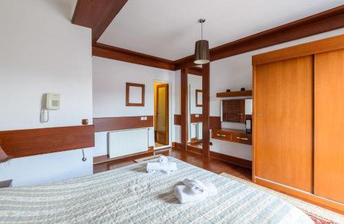 Pejë Hotel | Hotel Çardak