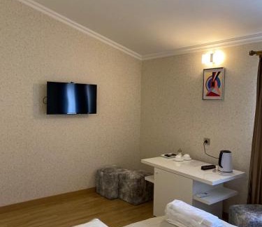 Mtskheta Hotel | Hotel 12 Tve