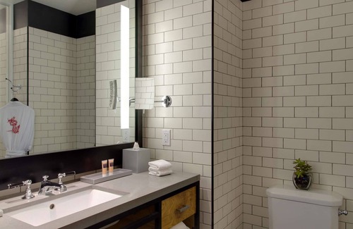 Chinatown Hotel | Hotel 50 Bowery, part of JdV by Hyatt