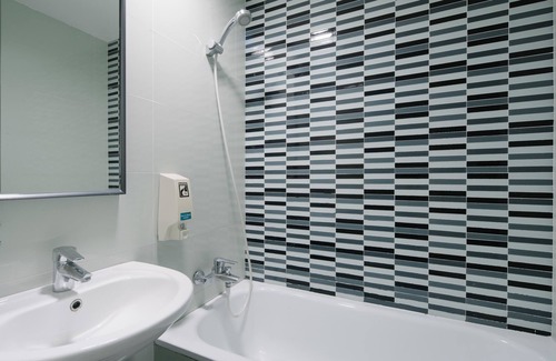 East Coast Hotel | Hotel 81 Changi