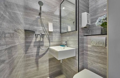 Geylang Hotel | Hotel 81 Orchid