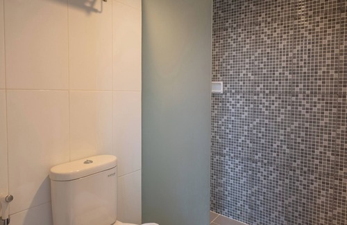 Jelambar Hotel | Hotel 88 Grogol by WH