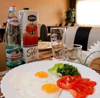 Dnipro Hotel | Hotel 8th Mile