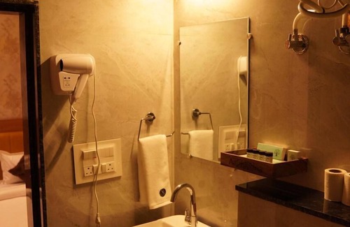 Ajmer Hotel | Hotel Aashiyana