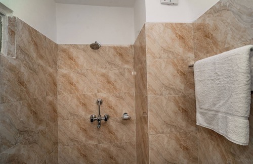 Thamel Hotel | Hotel Aashraya Home Pvt. Ltd.