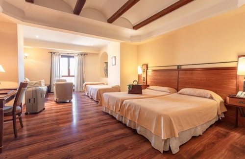 Guadix Hotel | Hotel Abades Guadix