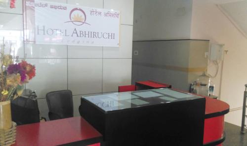 Hassan Cabina | Hotel Abhiruchi Lodging