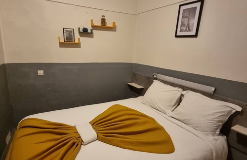 Strasbourg -Saint-Denis Hotel | HOTEL ABOUKIR