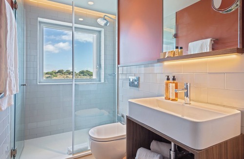 Alto do Pina Hotel | Acta Moa- New Opening