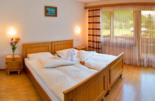Saas Grund Hotel | Hotel Adler