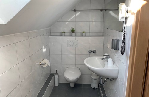 Bad Homburg v.d. Hoehe Hotel | Hotel Adler