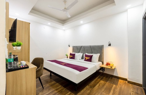 Noida Hotel | Hotel Admire Inn Sector 104