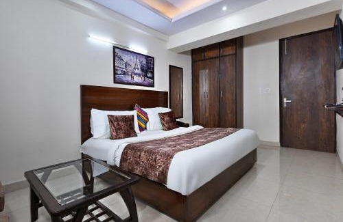 Sector 27 Hotel | Hotel Admire Inn Sector-18 by ASPL