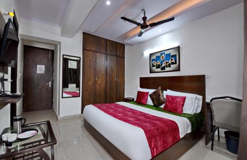 Sector 27 Hotel | Hotel Admire Inn Sector-18 by ASPL