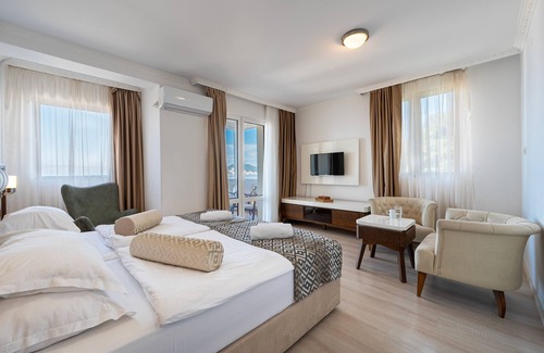 Sveti Stefan Hotel | Hotel Adrovic Sveti Stefan