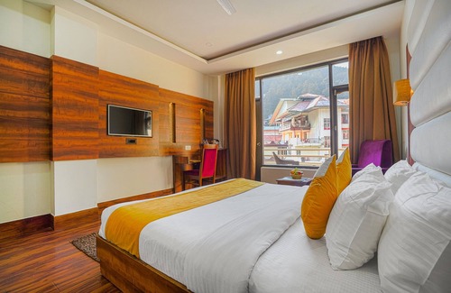 Dharamshala Hotel | Hotel AK Continental