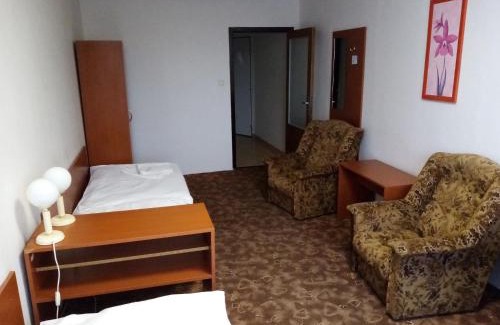 Juh Hotel | Hotel Akadémia